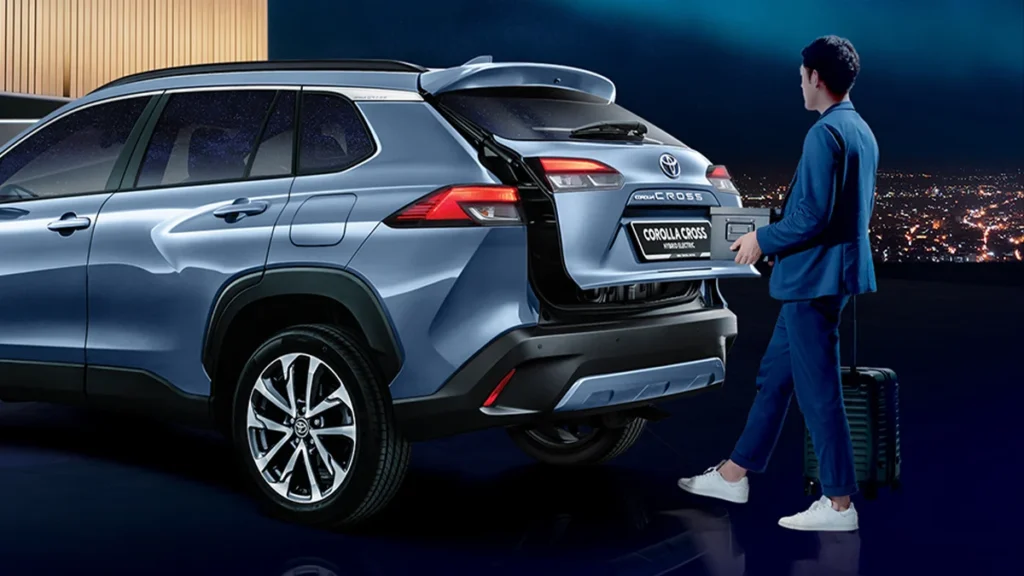 Kick-Sensor Power Back Door